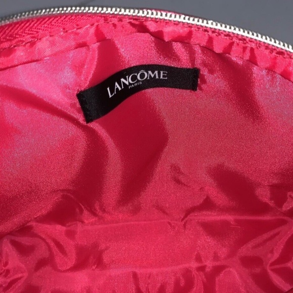 ❤️ 4 for $25 Lancome Pink Rose Quilted Cosmetic Makeup Bag NEW - Picture 3 of 5